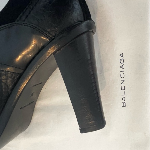❤️ SOLD ❤️ Authentic Balenciaga Black Leather Block Heel Lace Up Boots - Picture 7 of 8